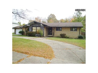 23704 Felch St, Cleveland, OH 44128