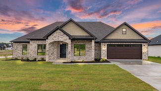 2318 Lakewood Cir, Cabot, AR 72023