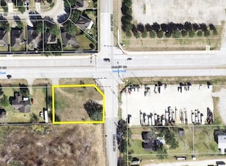 16622 Mclean Rd, Pearland, TX 77584