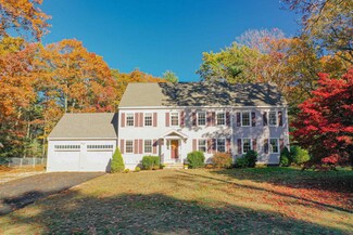 5 Squirrel Run Rd, Plaistow, NH 03865