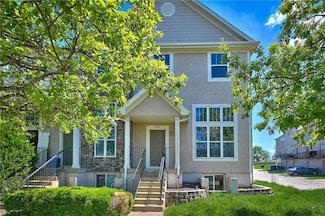 224 N Hedge Ln, Olathe, KS 66061