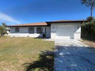 2138 Amstead St, Punta Gorda, FL 33980