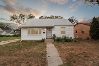 716 Miriam Ave, Rockford, IL 61101