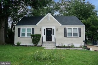 3027 Wayne Rd, Falls Church, VA 22042