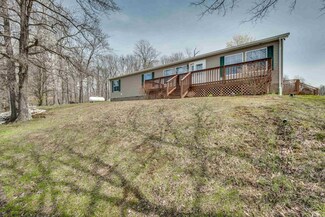 72 Clark Smith Rd, Mitchell, IN 47446