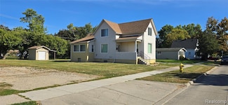219 N Walnut St, Mount Clemens, MI 48043