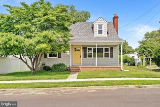 415 Pine St, Florence, NJ 08518