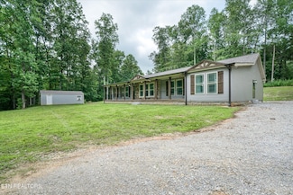 1901 Rickman Rd, Livingston, TN 38570