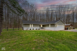 7376 N Haywood Farms Rd, Brazil, IN 47834
