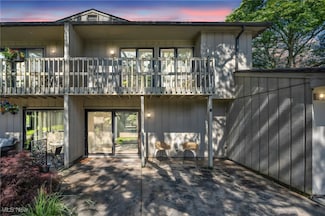7351 Creekwood Dr Unit 6A, North Royalton, OH 44133