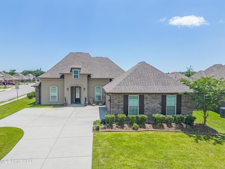 3936 David Ln, Diberville, MS 39540