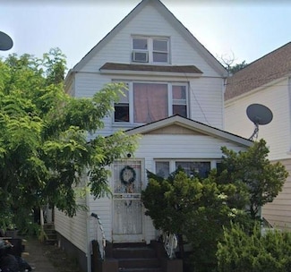 21708 110th Rd, Queens Village, NY 11429