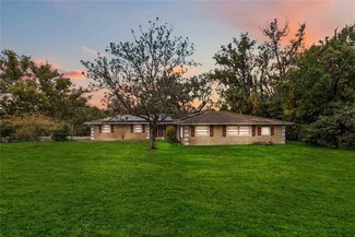 30845 Westward ho Ave, Sorrento, FL 32776