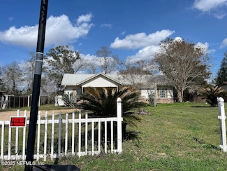 4470 Pilcher Rd, Marianna, FL 32448