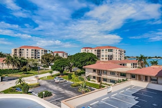 6145 Sun Blvd Unit 404B, Saint Petersburg, FL 33715