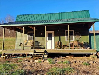 13955 T Ridge Rd, Caldwell, OH 43724