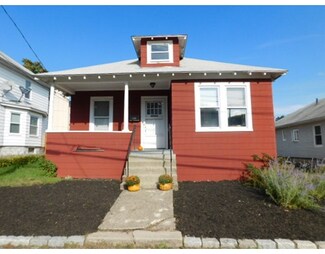 71 Coburn Ave, Worcester, MA 01604