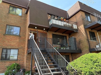 74-49 Calamus Cir Unit 3rd FL, Elmhurst, NY 11373
