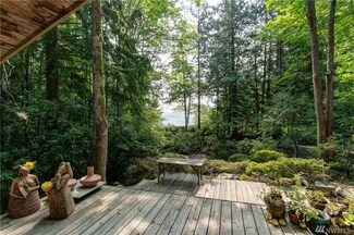 2900 Dakin St, Bellingham, WA 98226