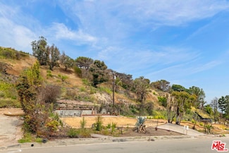 820 Jacon Way, Pacific Palisades, CA 90272