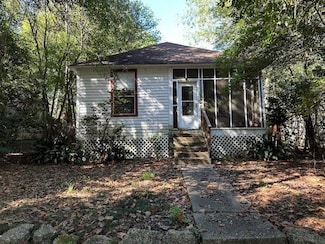 609 Avenue D, Bogalusa, LA 70427