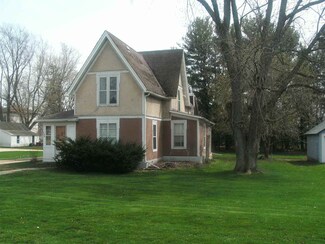 705 Milwaukee Rd, Clinton, WI 53525