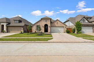 18211 County Shores Ln, Cypress, TX 77433