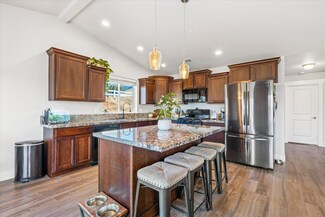 3404 Americana Way, Redding, CA 96003