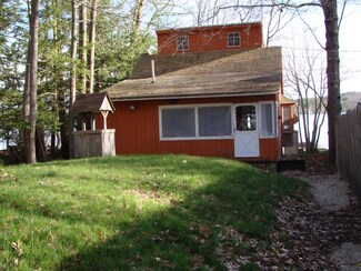 37 Klaubert Dr, Northwood, NH 03261