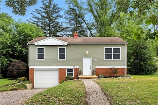 649 Kimberly Cir, Oberlin, OH 44074