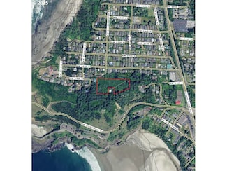 00 NW Rhododendron St, Newport, OR 97365