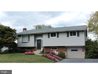 60 Graeff St, Cressona, PA 17929