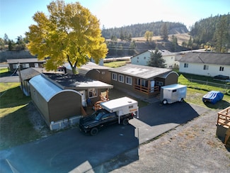 130 Redfield Ln, Lakeside, MT 59922