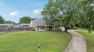 201 Sandy Cir, Tahlequah, OK 74464