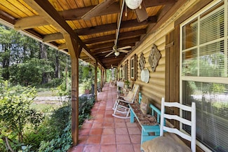 335 Campbell Rd, Longview, TX 75605