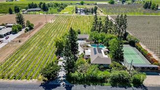 6596 E Realty Rd, Lodi, CA 95240