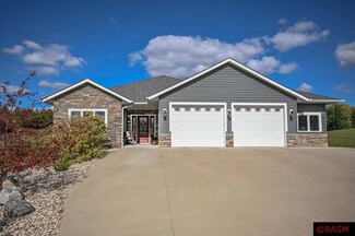 33750 Skyview Ridge, Saint Peter, MN 56082