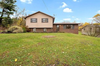 909 Reno St, Rochester, PA 15074