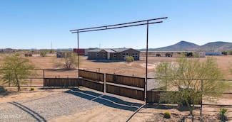 46423 W Trotter Rd, Wickenburg, AZ 85390