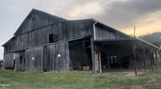 202 Eidson Ln, Rogersville, TN 37857