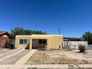 717 Arnold Ln, Alamogordo, NM 88310