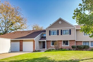 122 Morningside Ln W, Buffalo Grove, IL 60089