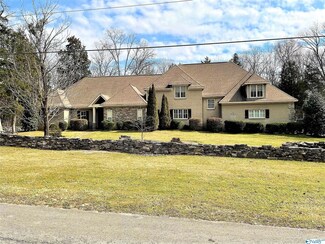 101 Ashwood Dr, Decatur, AL 35603