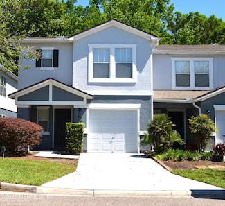 800 S Black Cherry Dr, Saint Johns, FL 32259