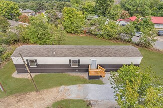 512 Beverly Rd, Azle, TX 76020