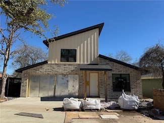 807 S Coulter Dr, Bryan, TX 77803