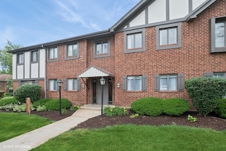 48 Parliament Dr W Unit 132, Palos Heights, IL 60463