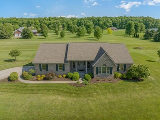 967 Doesprings Dr, Sunman, IN 47041