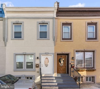 2460 N Natrona St, Philadelphia, PA 19132