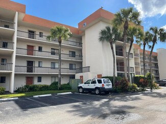 5917 Via Vermylia Unit 106, Lake Worth, FL 33462